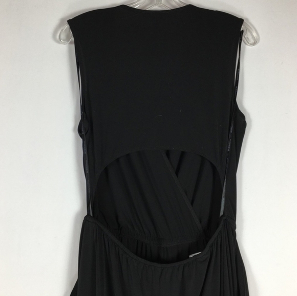 BCBG Generation Surplice Flowy Jersey Jumpsuit Open Back Waist Tie Black Size S - Picture 10 of 16